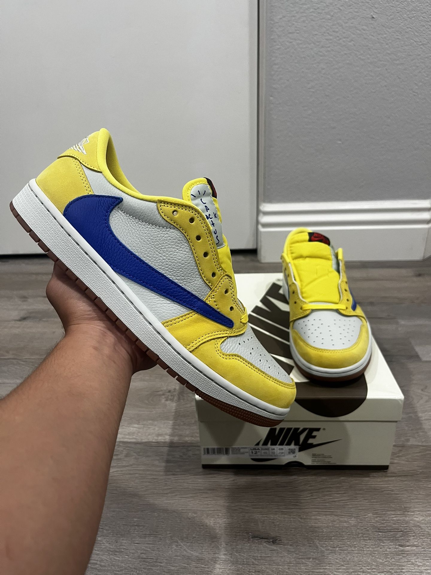 Jordan 1 Low Travis Scott Canary