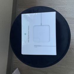 60W Apple  MagSafe Power Adapter