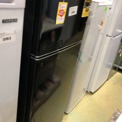 Galanz Refrigerator O11B