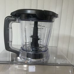 NINJA AUTO-IQ PITCHER JAR w/ BLADE & LID 40oz Fits BL490 BL491 BL492 BL493 BL494. New open box without retail packaging. Item does have some scratches