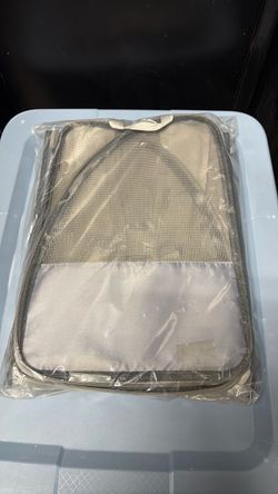 Pet carrier bag