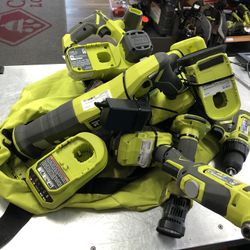 96091 Ryobi 7pc Set Reciprocating Saw, Circular Saw, Sander, Flashlight, Air Pump, Drill, Multitool And Charger 537973
