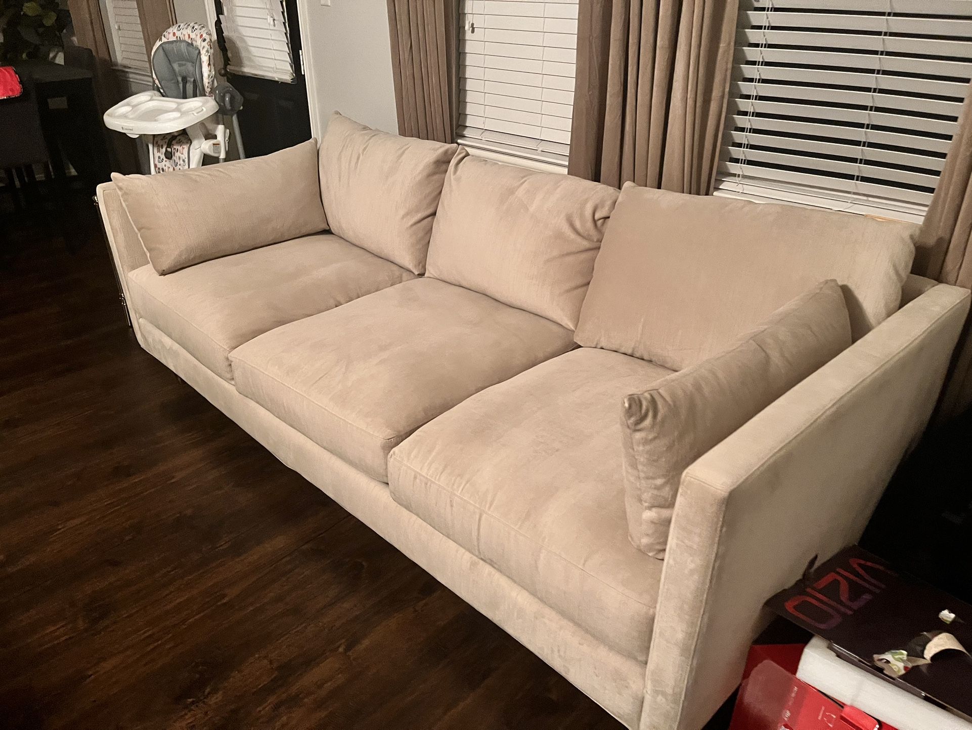 STAR FURNITURE BEIGE COUCH