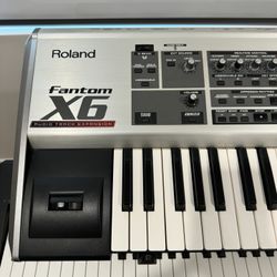 Roland Fantom X6 Digital Workstation 61 Key Keyboard