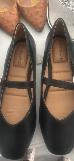 Dress shoes size 6.5