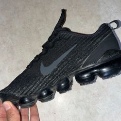 Nike VaporMax Size 7