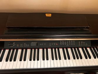 Yamaha Clavinova Digital Piano (CLP-120) – Weighted Keys