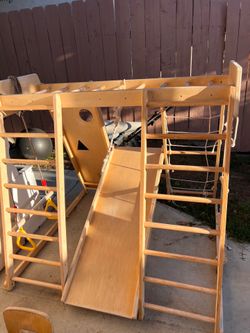 Toddler climbing gym