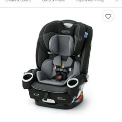Graco 4ever,  Four In One , 10 Years Car Seat Brand New