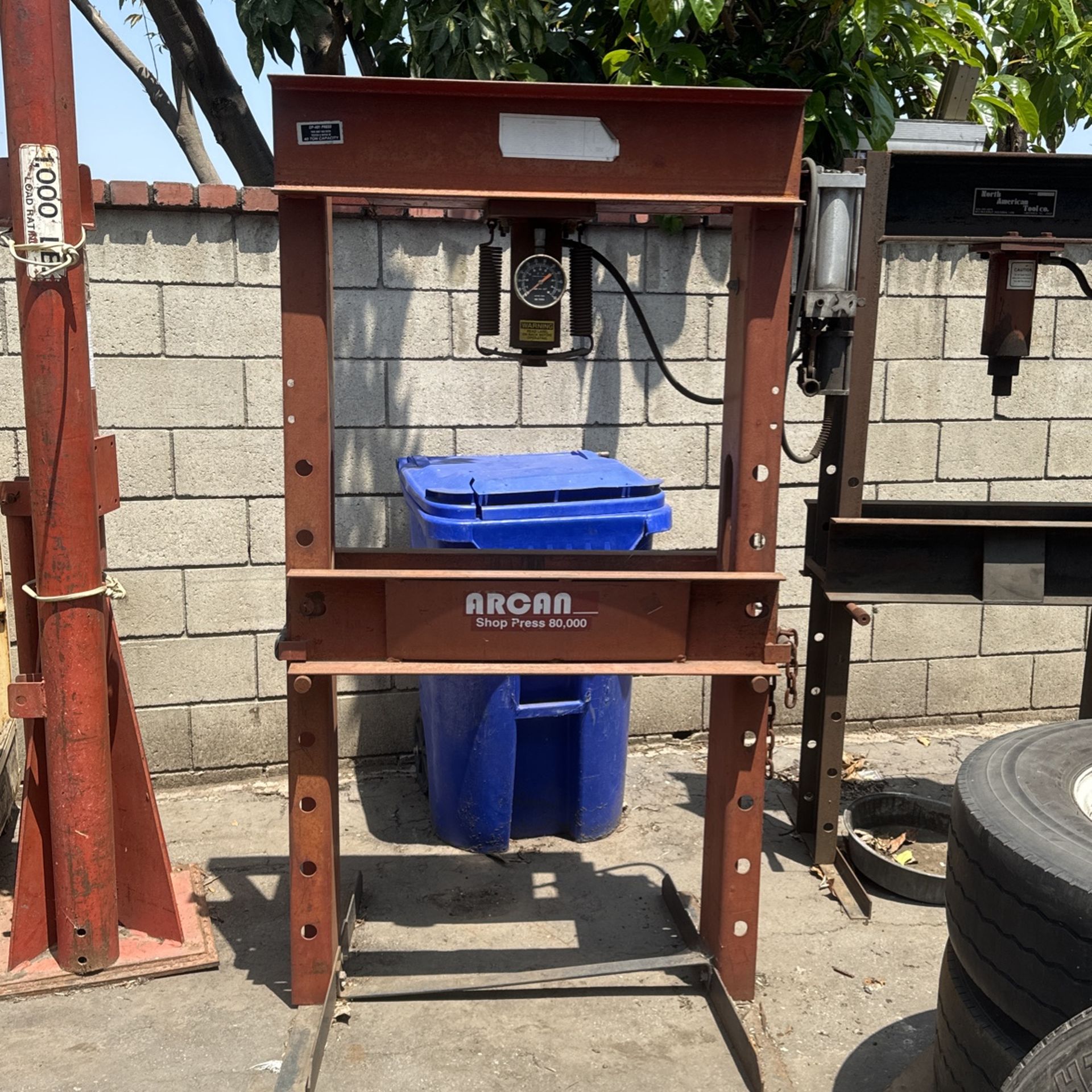 Arcan Hydraulic Shop Press 80ton H Frame
