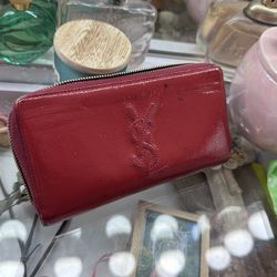 YSL Woman’s Wallet