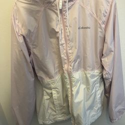 light pink woman columbia jacket / windbreaker size large