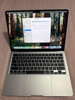 Apple MacBook Air M4 13-inch Space Gray