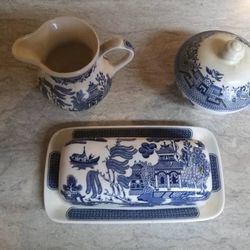 Church Hill Blue Willow Pattern Chinoiserie China Butter Dish, Creamer, And Sugar Bowl Never Used Located In Palm Springs Ca 
