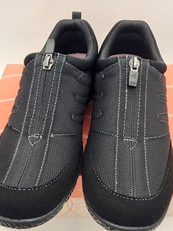 Easy Spirit Walking Shoe With Zip Model Bestrong2 Black 8 New In Box