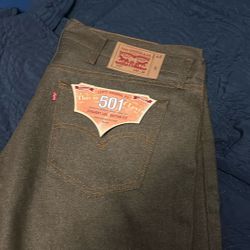 Levi jeans color green brand New size 42/30  