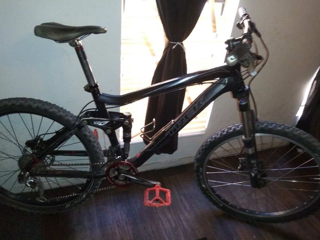 Trek evo full suspension bike