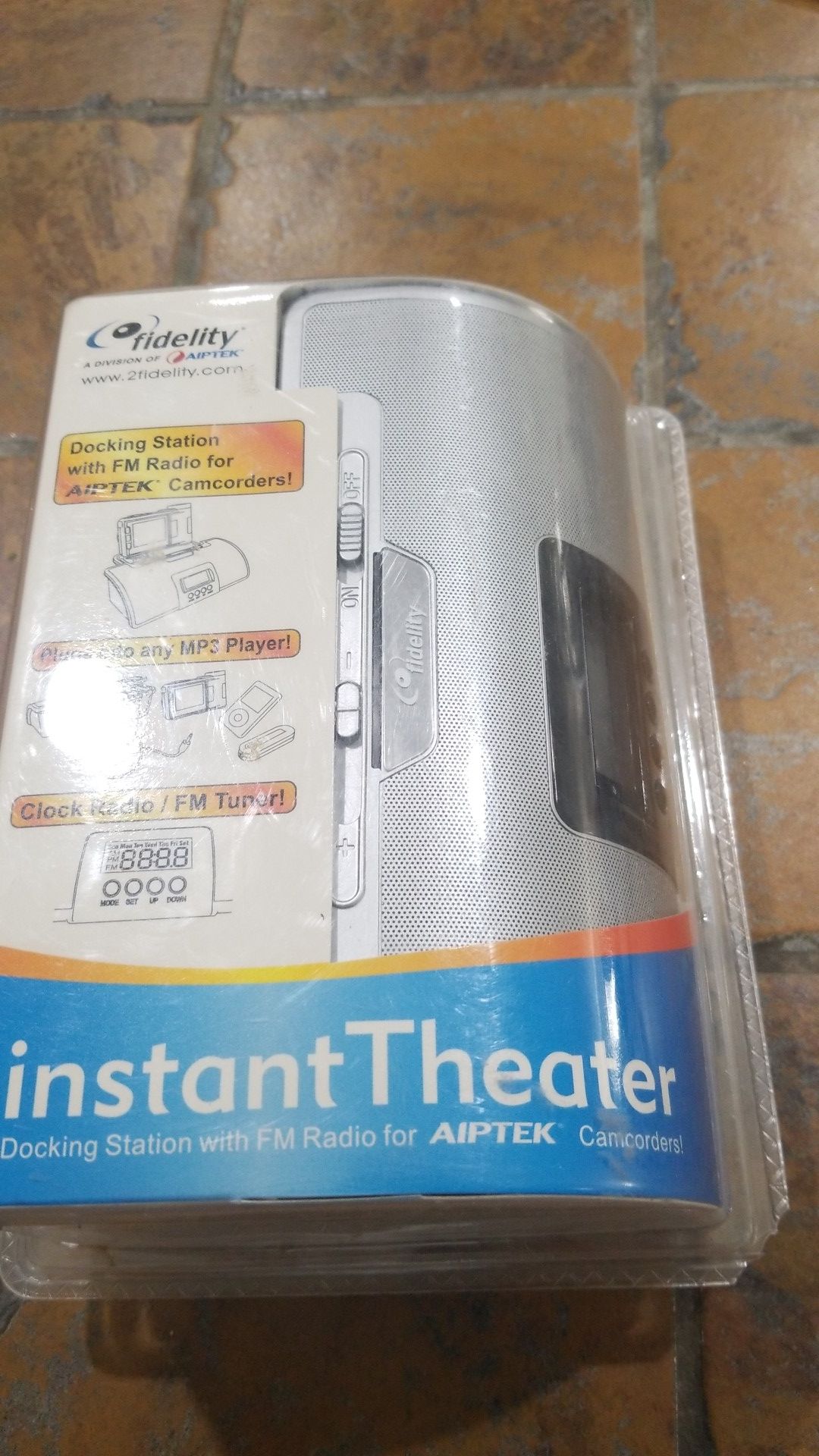 Fidelity Instant Theater Docking Station w/ FM Radio For Aiptek Camcorders BRAND NEW SEALED