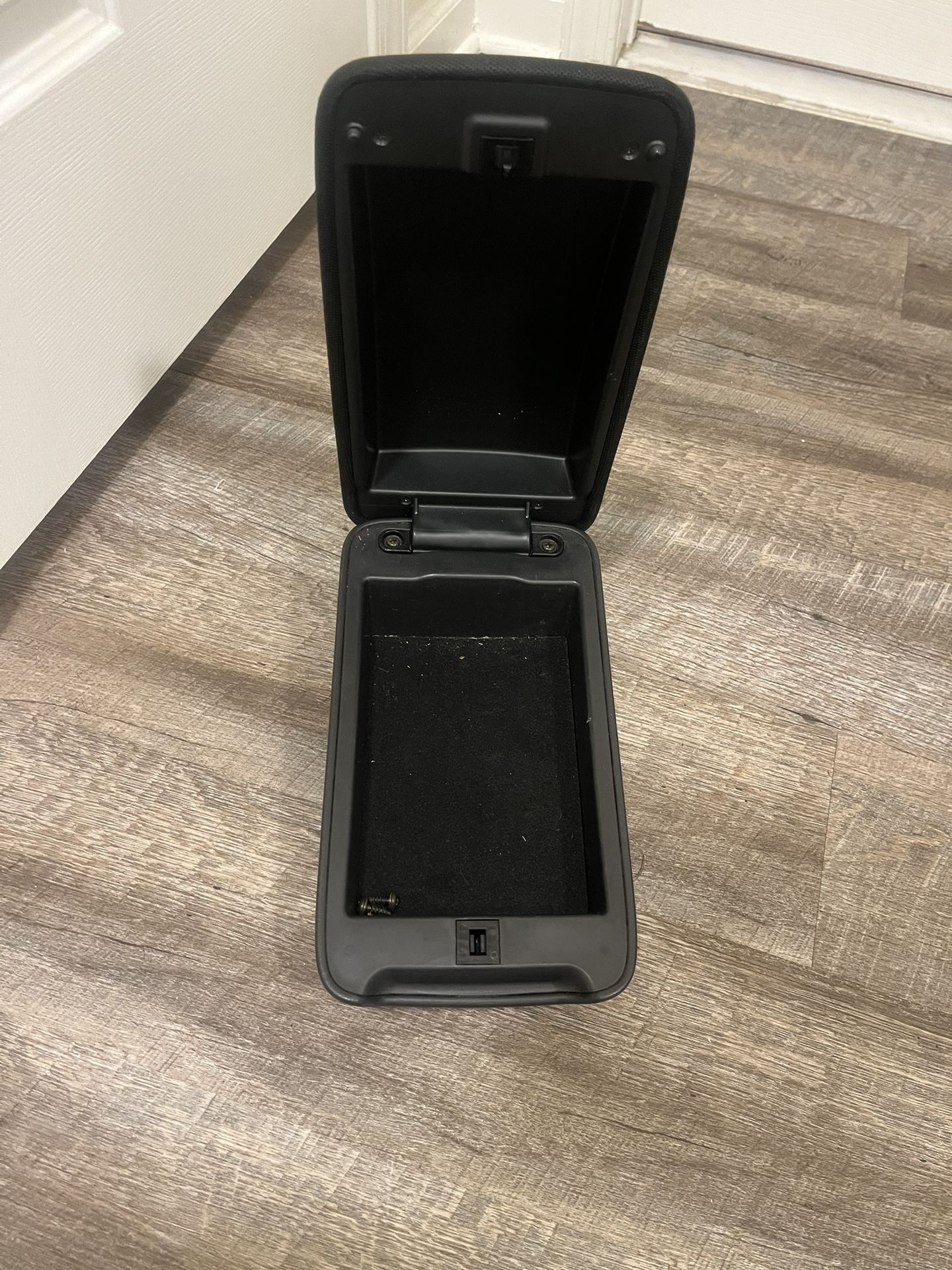 Arm Rest