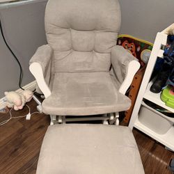 Storkcraft Premium Hoop Glider & Ottoman (White/Gray) — GREENGUARD Gold Certified Nursery Glider, Solid Wood Craftsmanship, Smooth-Gliding, Award-Winn