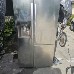 Kenmore Refrigerator 3 Doors