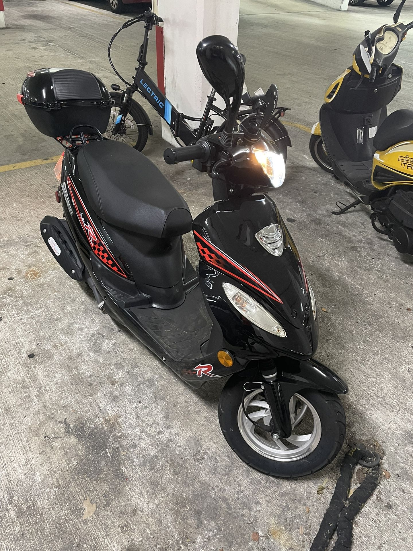 50cc Used Scooter for Sale in Sunny Isles Beach, FL OfferUp