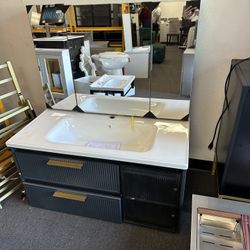 New 32” Black Or White Floating Bathroom Vanity w/ Sink & Medicine Cabinet 