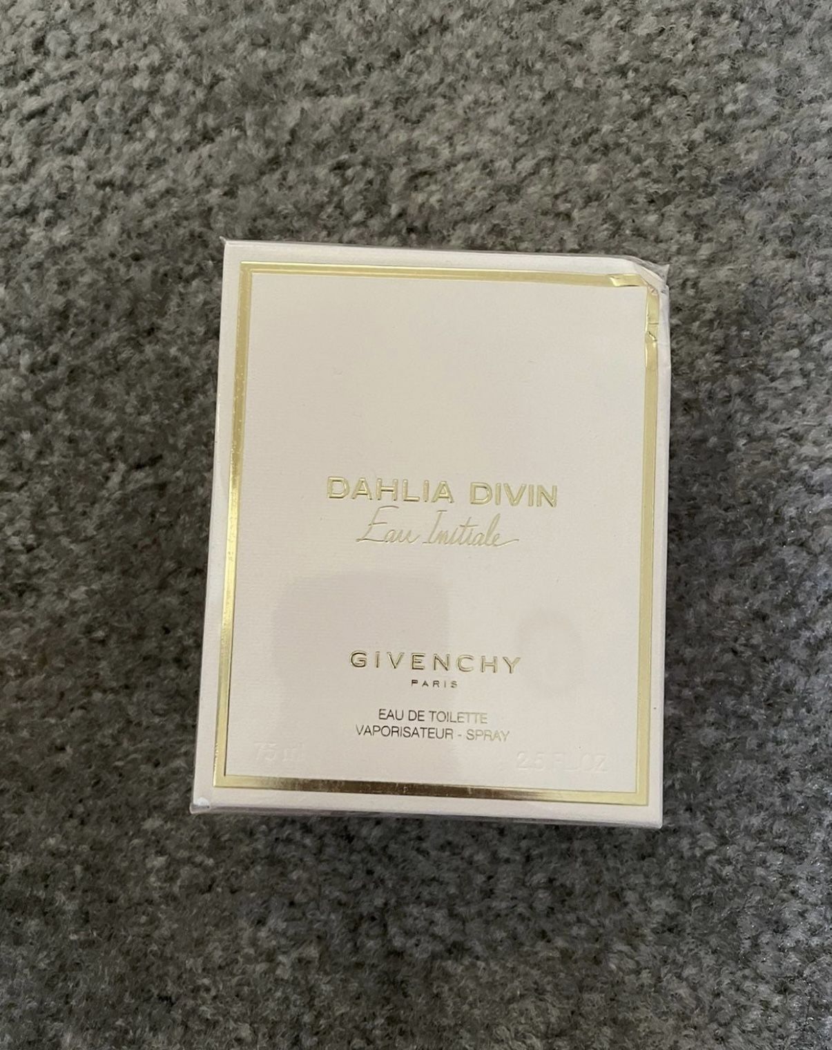 Givenchy Perfume