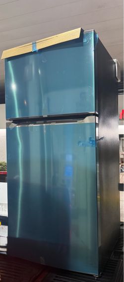 Brand new Frigidaire Refrigerator