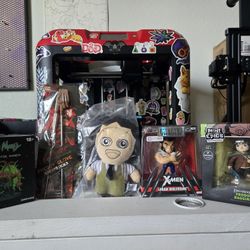 Lootcrate Exclusive Collectable Figures