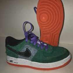 Nike Air Force 1 LV8 Boys Shoes  Size 1 1y Green Black Athletic Lifestyle Shoes Sneakers