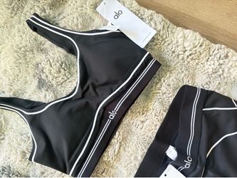Black ALO set only for $100