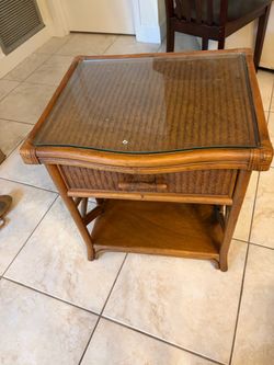 Rattan Wicker End Table with Glass Top