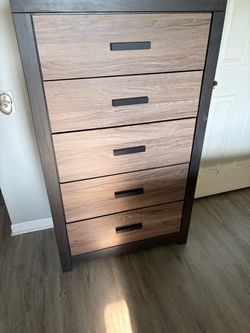 King Bedroom Set