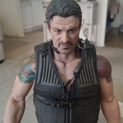 Hot Toys 🔥 Barney Ross 
