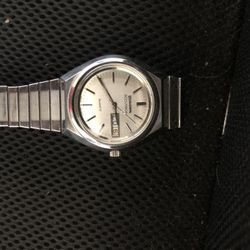 Vintage Bulova Accutron From The 70s Works Perfect 