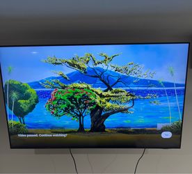 Samsung 65” Q70A QLED 4K TV + Wall Mount