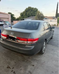 2004 Honda accord part out