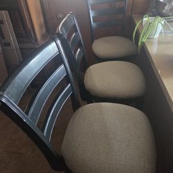 4 Heavy & Sturdy Bar Stools / Hi Table Chairs