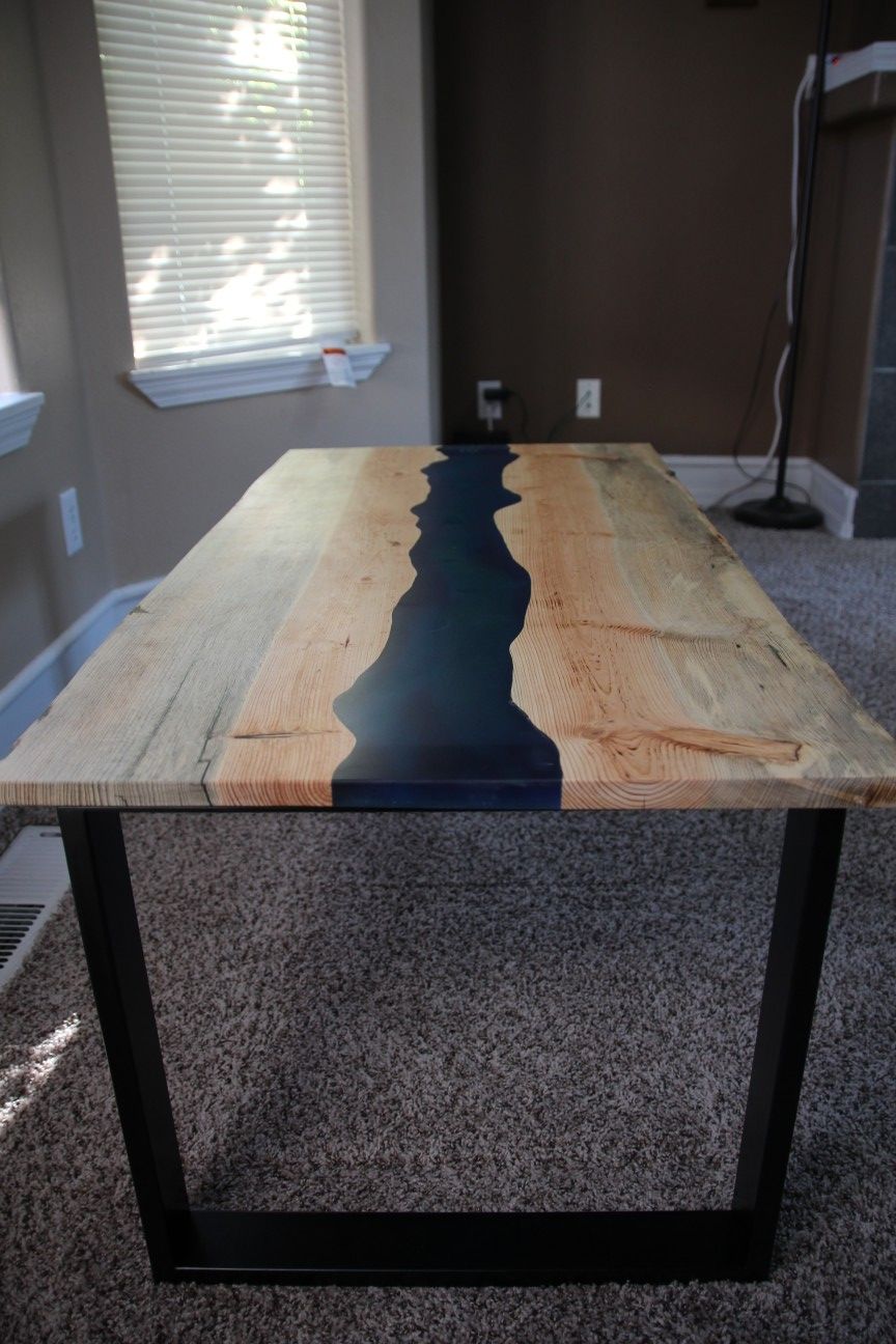 Blue pine river coffee table