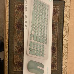 Wireless Duo Keyboard & Mouse Set