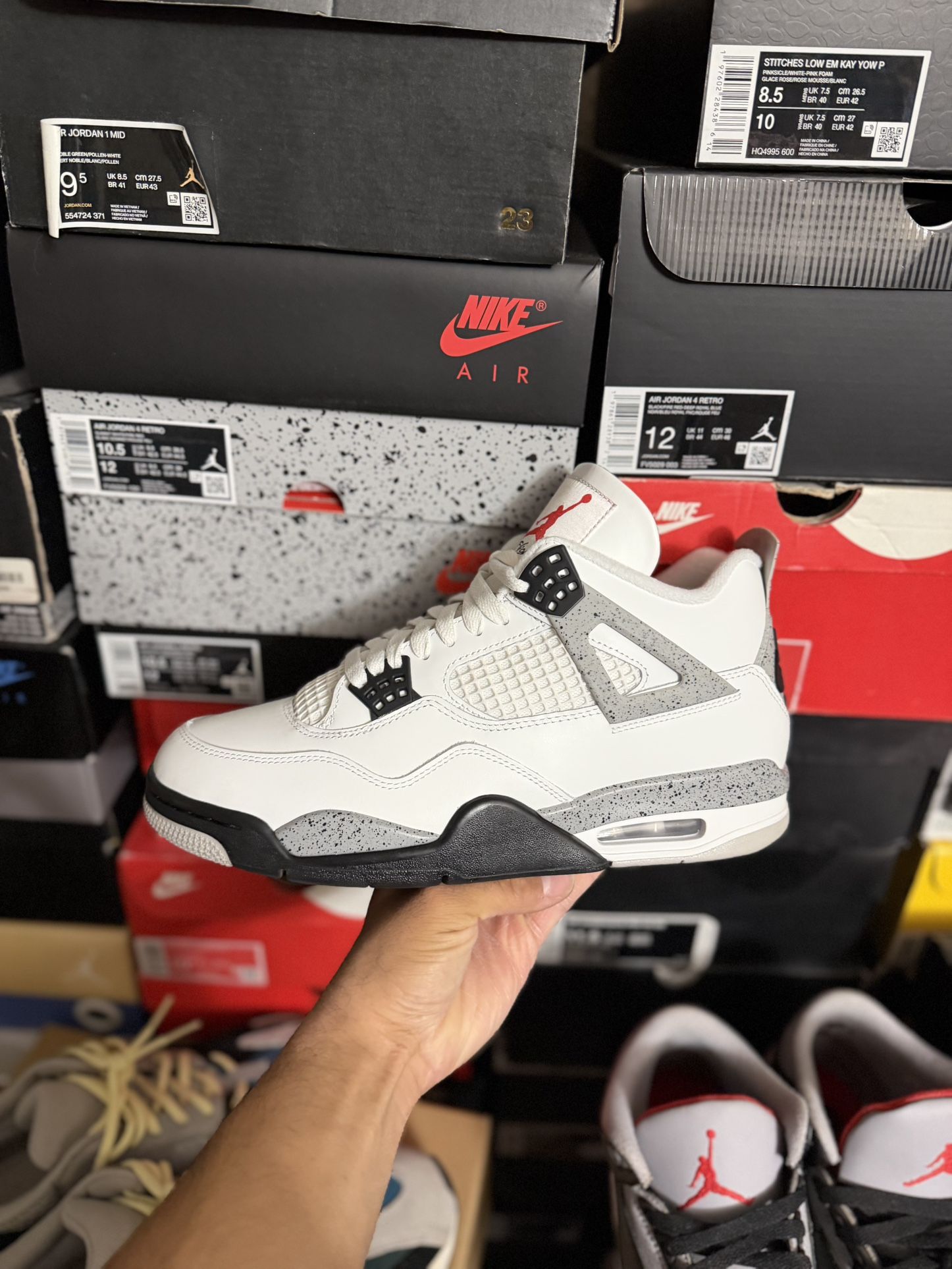 2025 Jordan White Cement 4s size 10 VNDS