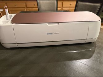 Cricut Maker + Tools & Vinyl Bundle