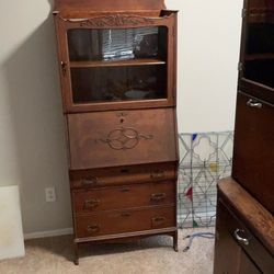 Secretariat antique