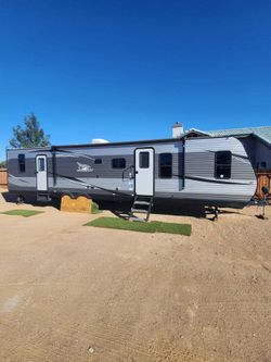 Camper