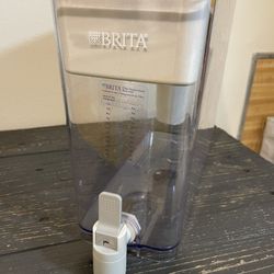 Brita Large Capacity Water Tank