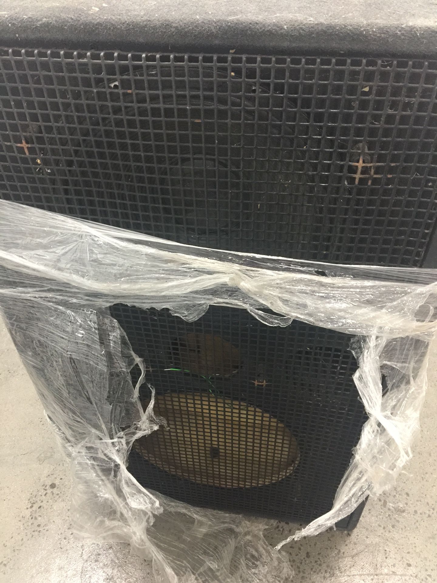 Jbl SR4719A speakers