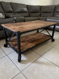 Rustic Country Coffee Table -Weathered Pine Finish