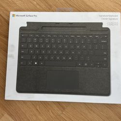 Microsoft Surface Pro signature keyboard
