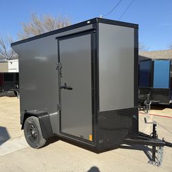 2026 New 5x8 SA Screwless Enclosed Trailer | Blackout | Spoiler Package | .08 Polycor | Dexter Axle | 1010
(Gray)
